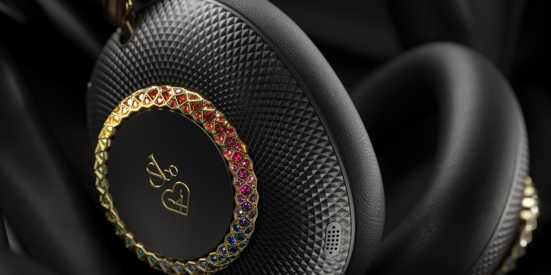 Loewe x Jacob&Co, leo Noir Rainbow